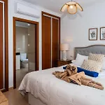 Casa Familia Nyaraló Playa Blanca